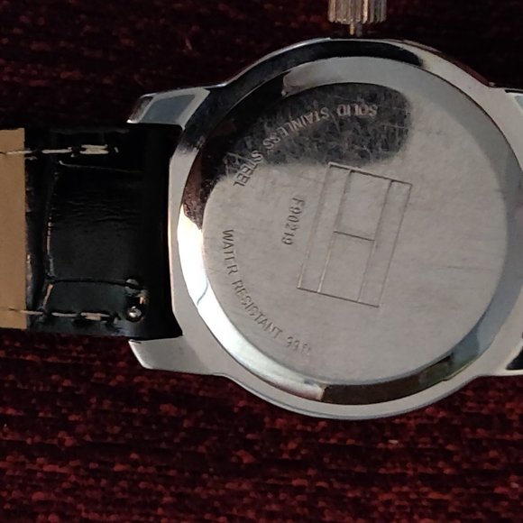 Amaze-Zing (B4) Sale!! #219 Tommy Hilfiger Date Watch - Picture 8 of 8